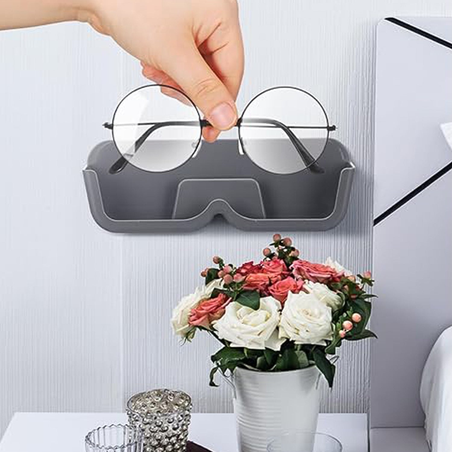 Wall Mounted Sunglasses Holder (Mixcolor & 1 Pc) Wall Mounted Sunglasses Holder (Mixcolor & 1 Pc)